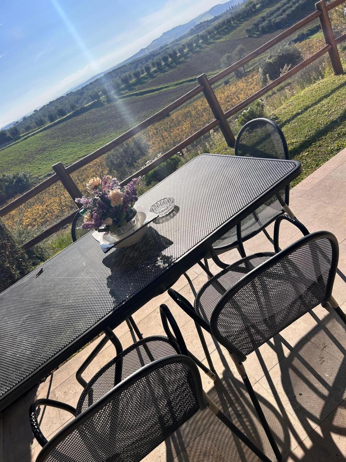 Casa Paola Nel Chianti Bed & Breakfast Кастелнуово Берарденга Екстериор снимка
