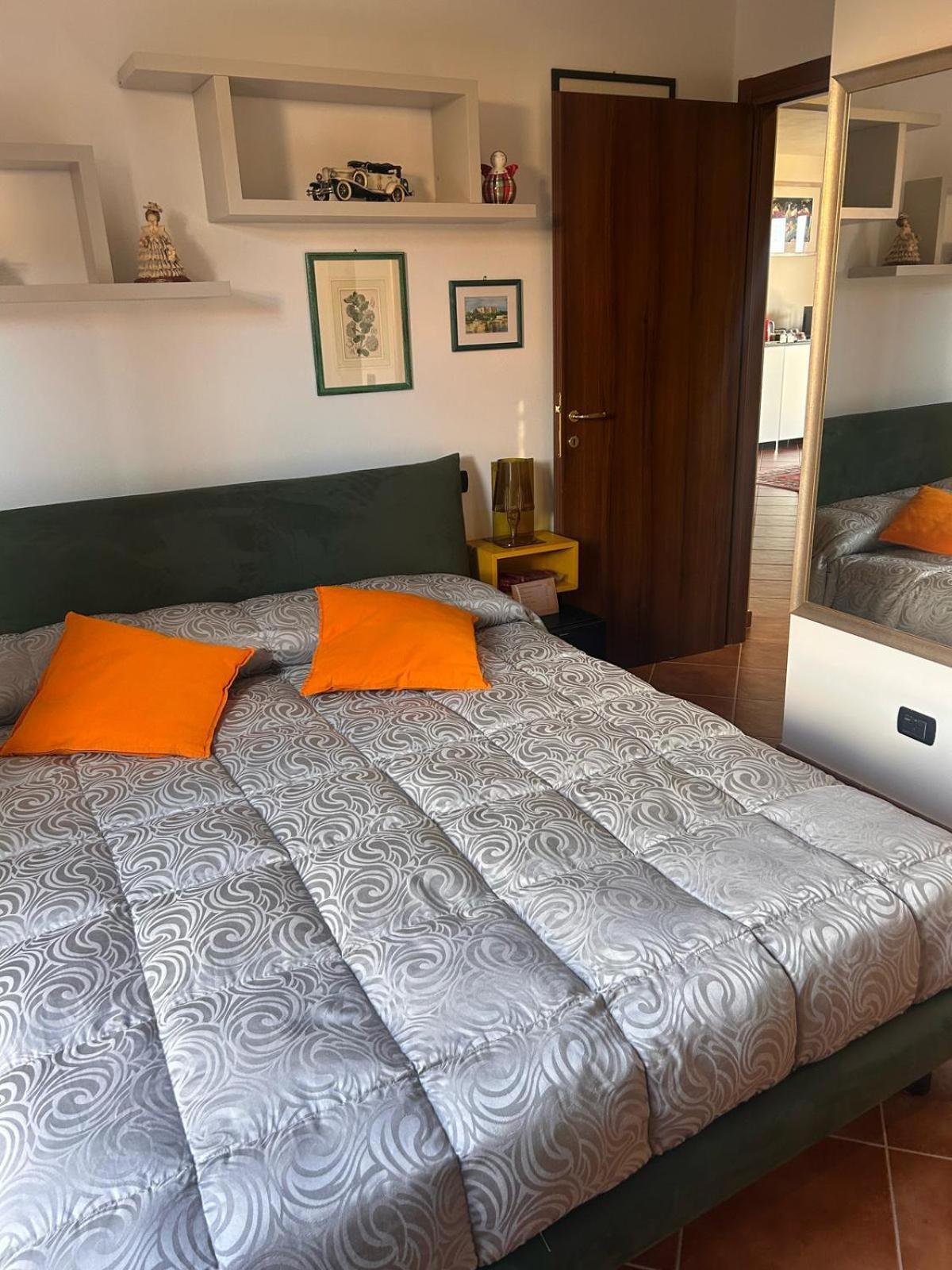 Casa Paola Nel Chianti Bed & Breakfast Кастелнуово Берарденга Стая снимка