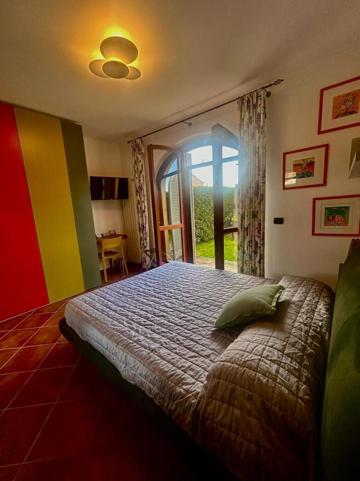 Casa Paola Nel Chianti Bed & Breakfast Кастелнуово Берарденга Стая снимка