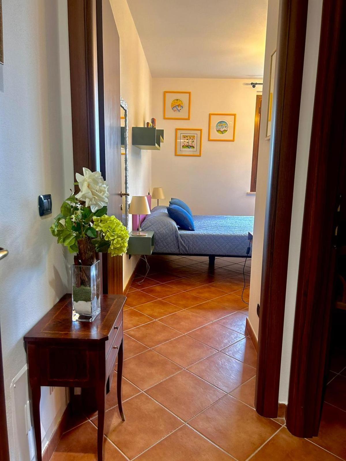 Casa Paola Nel Chianti Bed & Breakfast Кастелнуово Берарденга Стая снимка