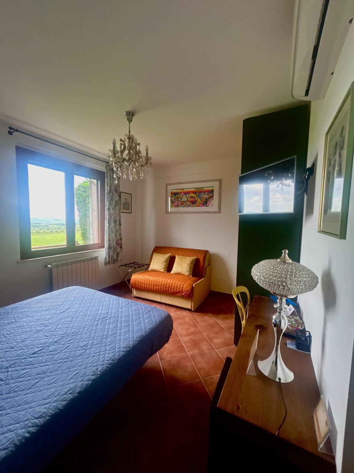 Casa Paola Nel Chianti Bed & Breakfast Кастелнуово Берарденга Стая снимка